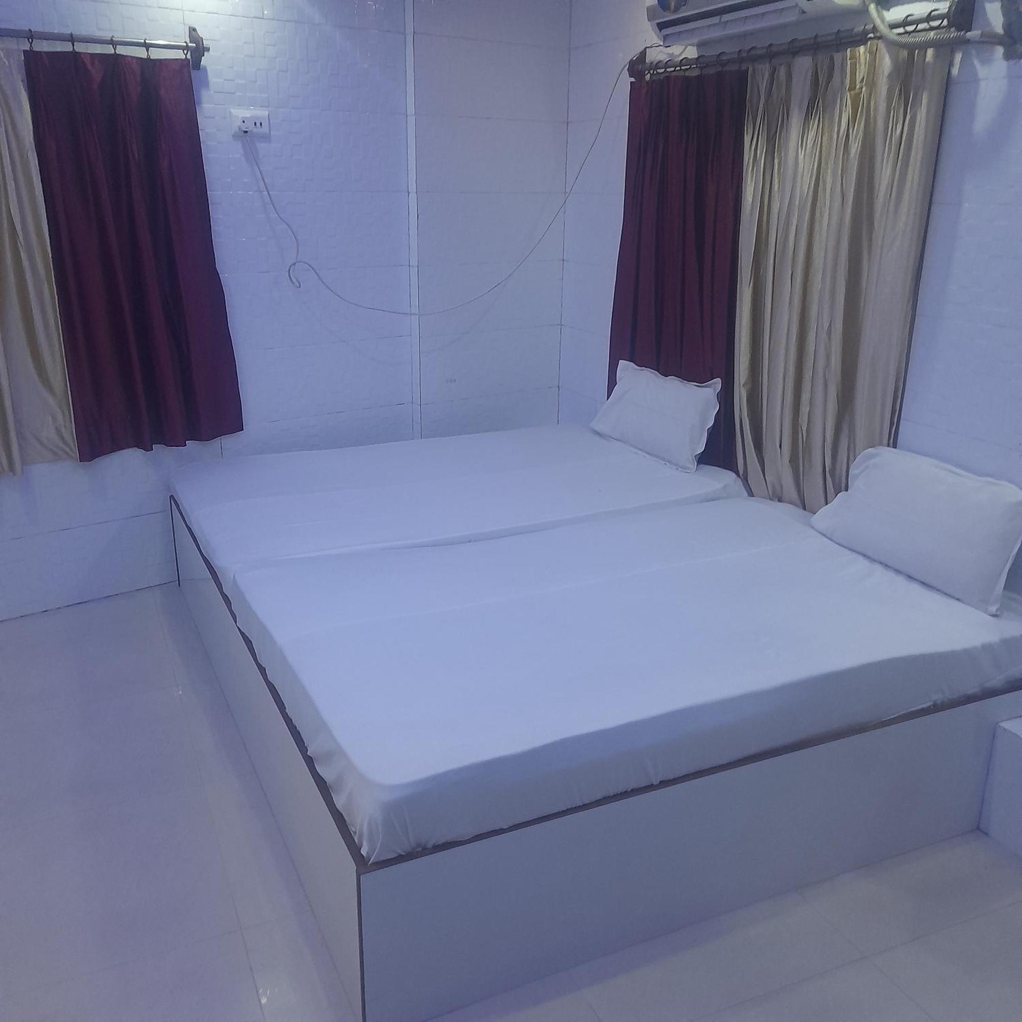 Lodge Babul Kolkata Bilik gambar